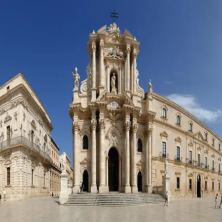 Corallia Apartman Szirakúza